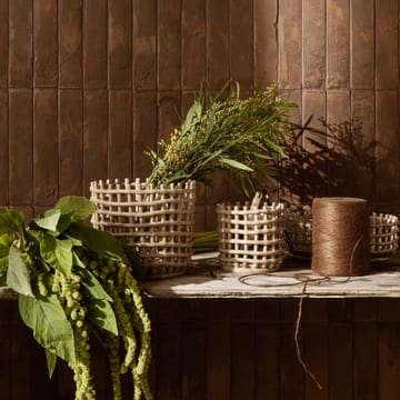 Ceramic flätad korg Ø16 cm - Cashmere - Ferm Living