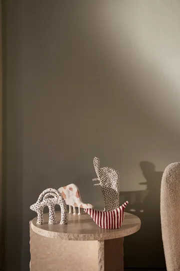 Donna skulptur - White, red - Ferm Living