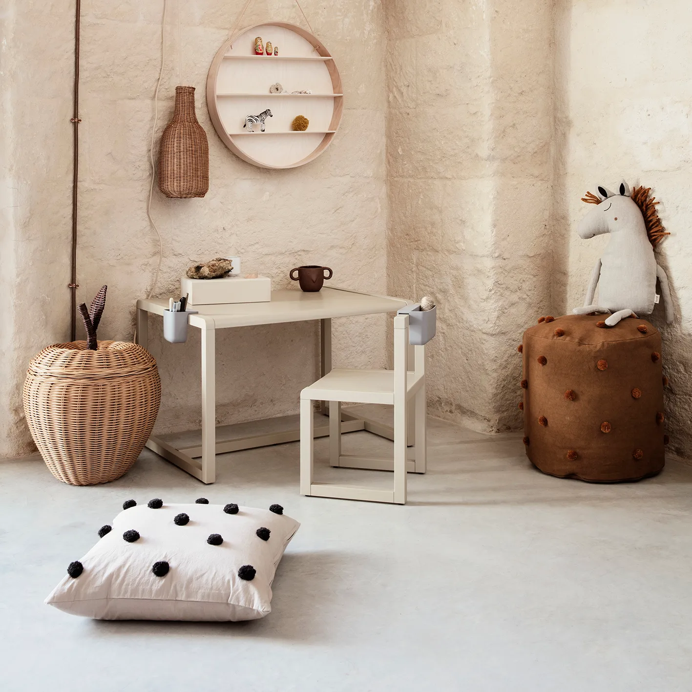 Dot kudde 50x50 cm, Sand-black Ferm Living