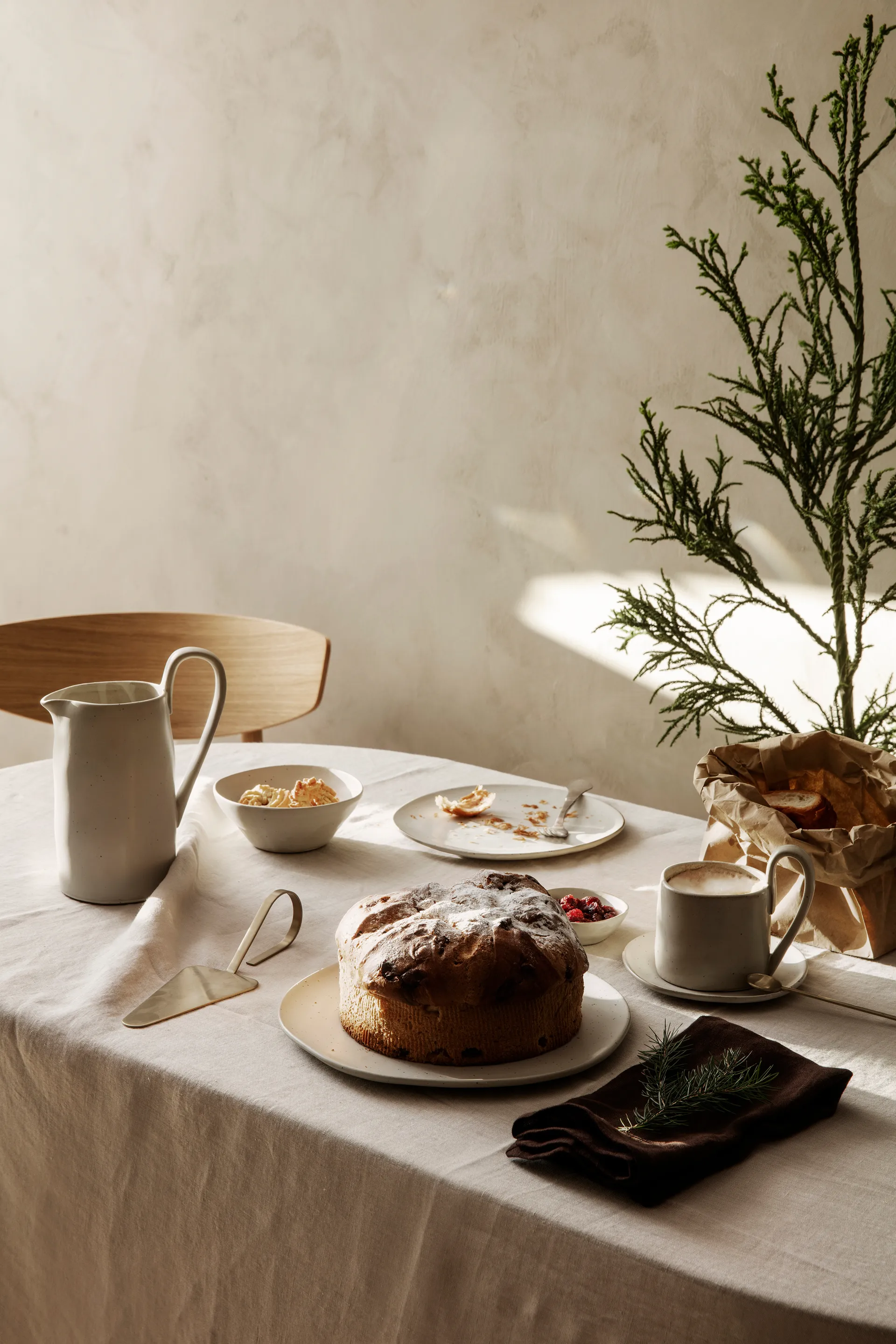 Flow assiett 15 cm, Off-white speckle Ferm Living