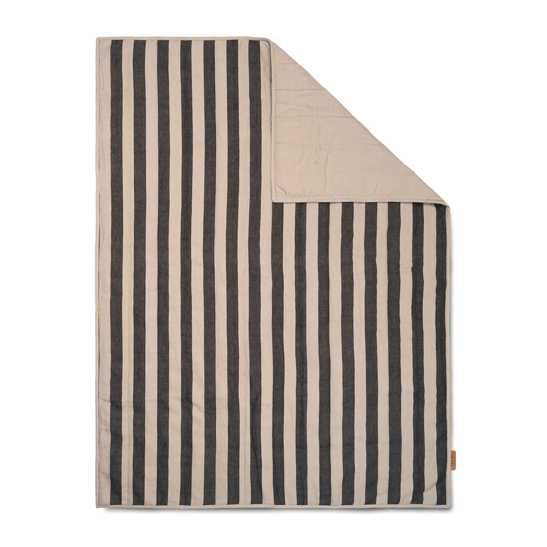 Grand filt 120x170 cm, Sand-black Ferm Living