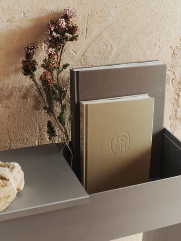 Lager bricka stor till plantbox 26x26 cm - Aluminium - Ferm Living