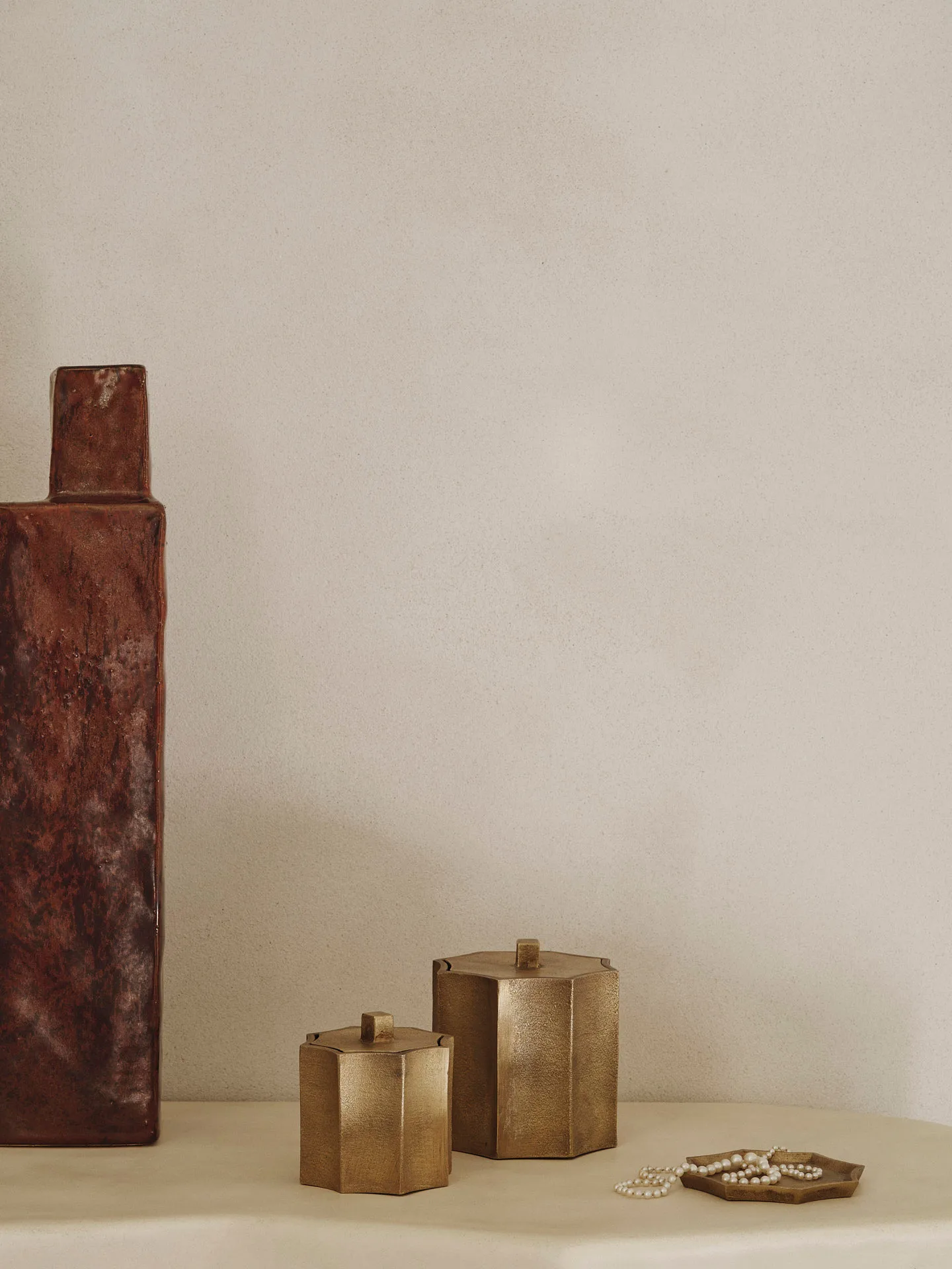 Otte dekorationsbricka 9,5x9,5 cm, Brass finish Ferm Living