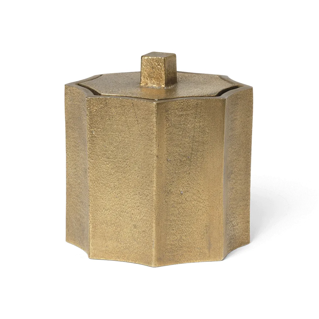 Otte doftljus 23 h, Brass finish Ferm Living