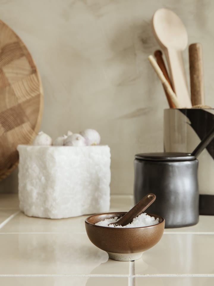 Petite saltskål med sked 2 delar, Chocolate Ferm Living