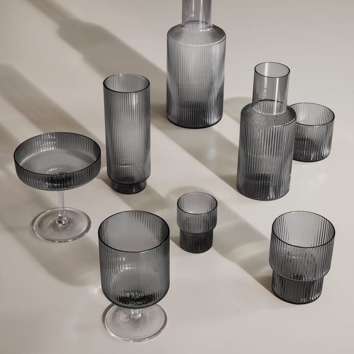 Ripple champagneglas 2-pack, Smoked grey ferm LIVING