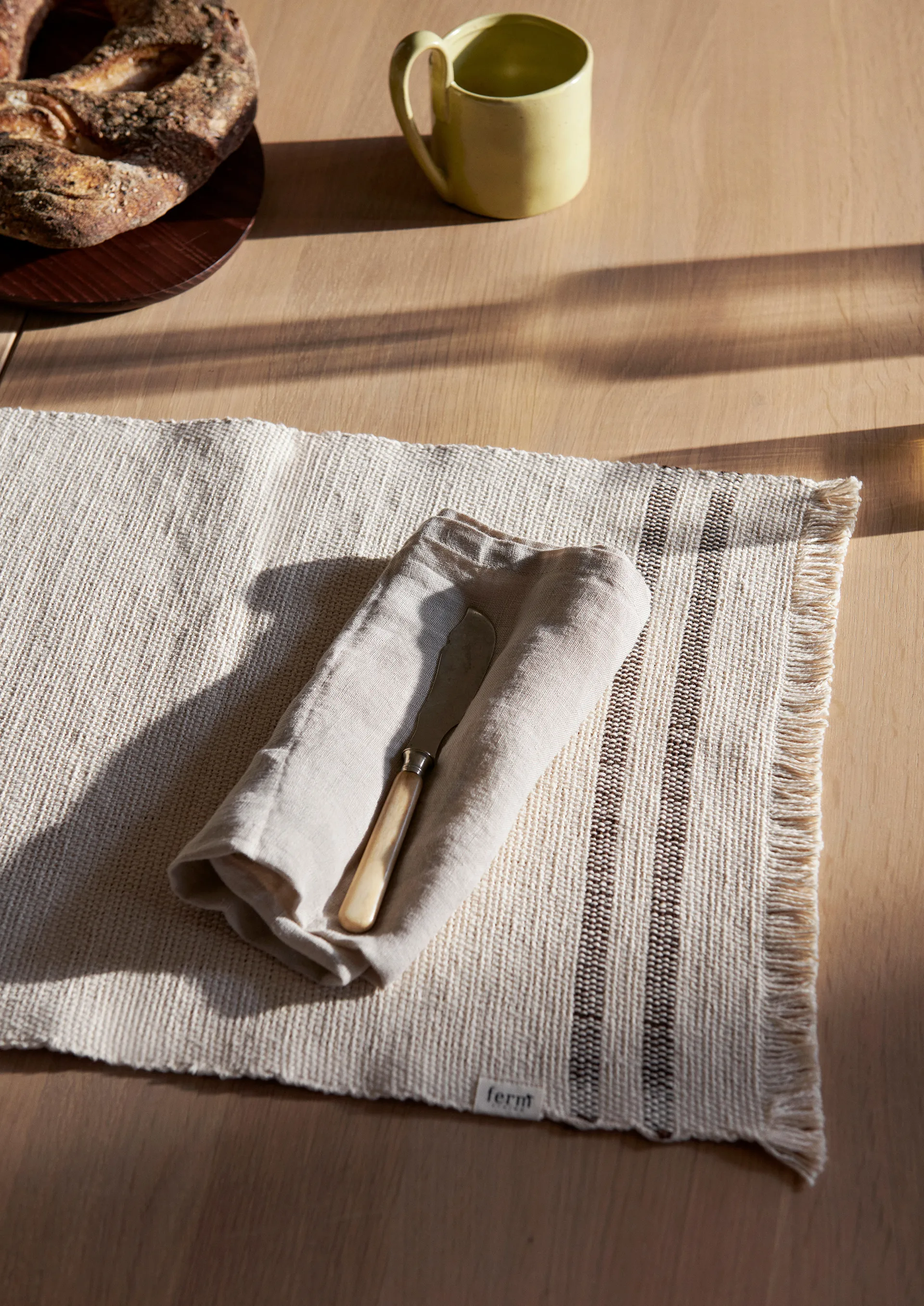 Savor bordstablett 38x50 cm, Off-white/Chocolate Ferm Living