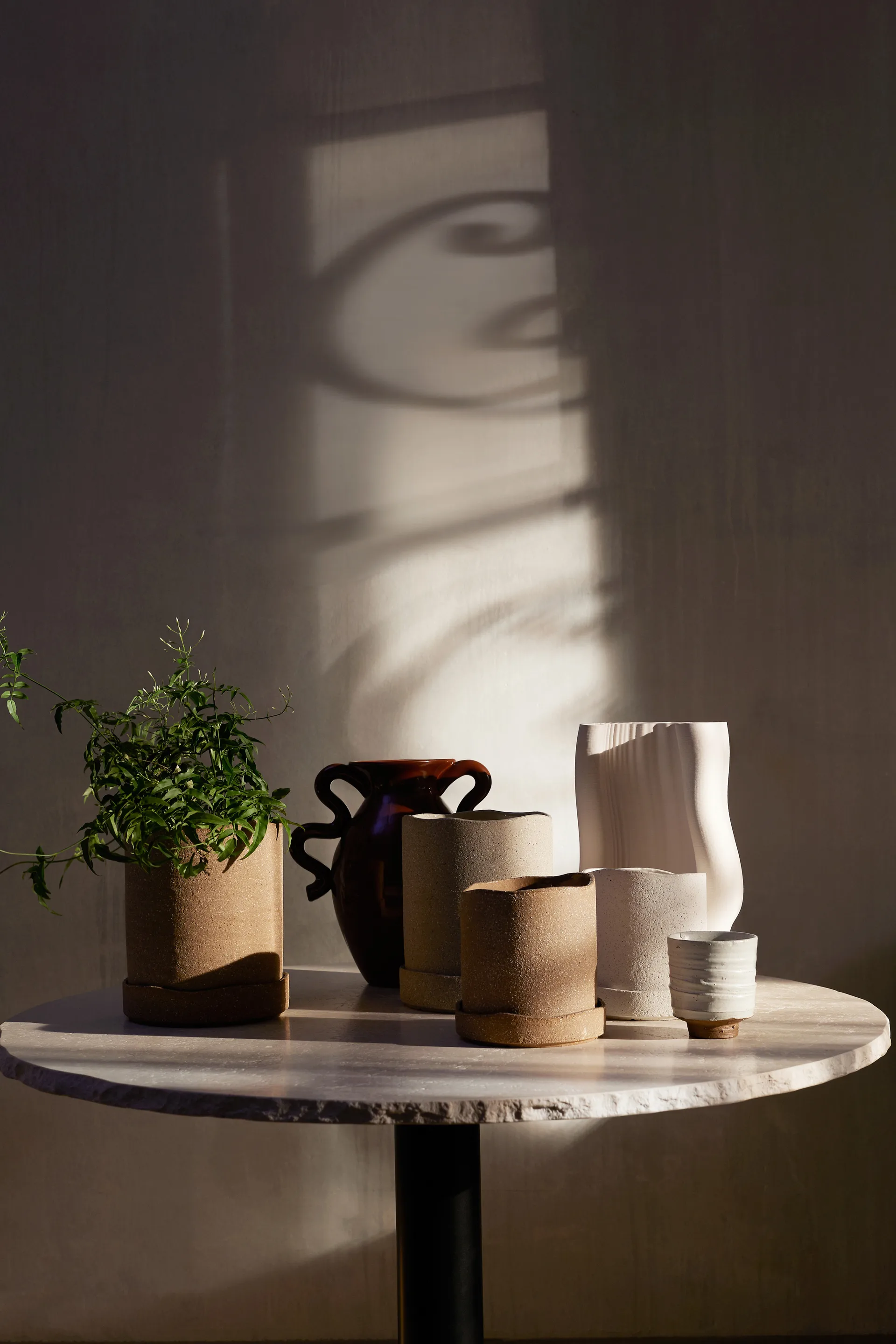 Uneru kruka Ø16 cm, Brown Ferm Living