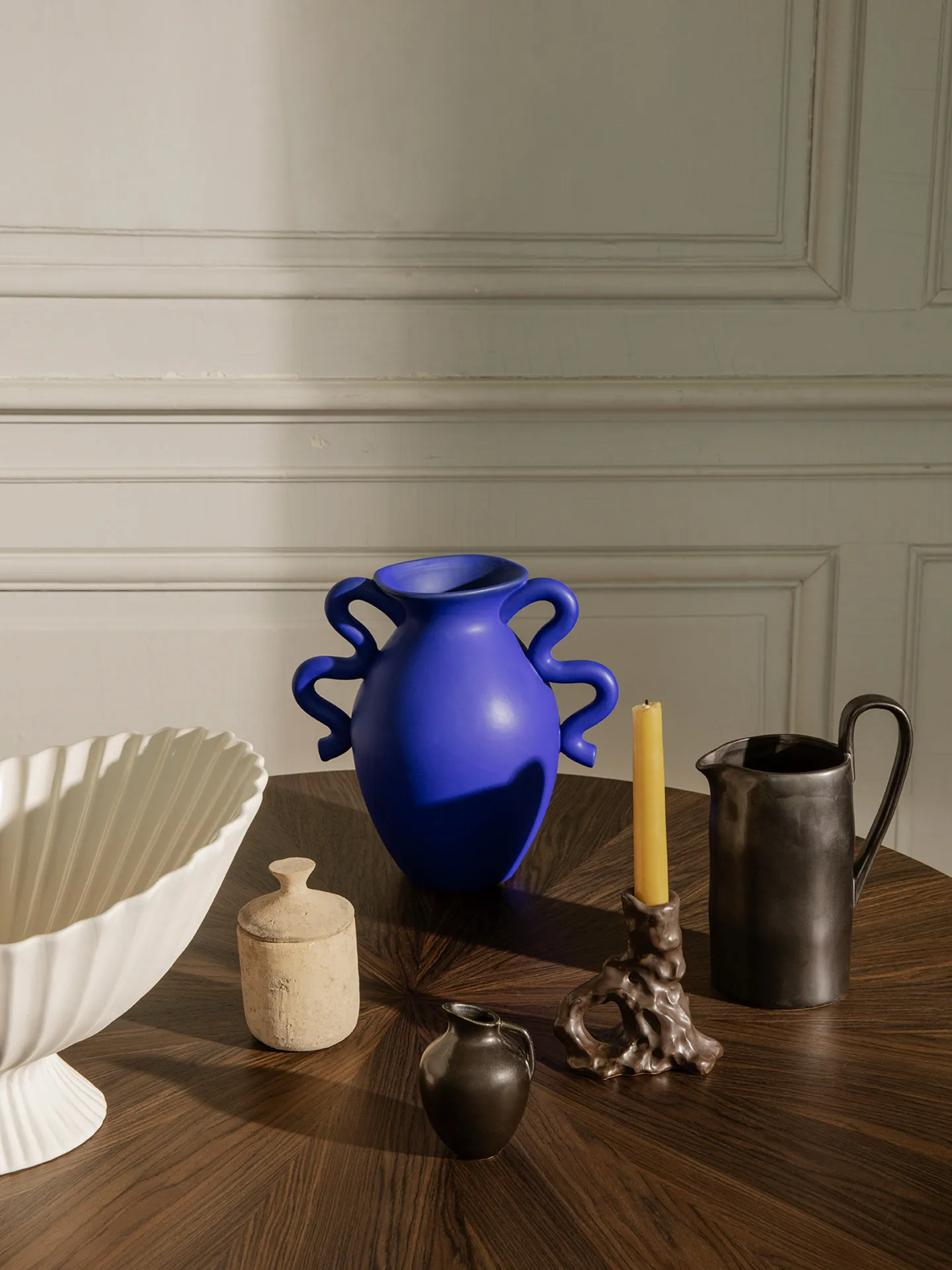 Verso vas 27 cm, Bright Blue Ferm Living