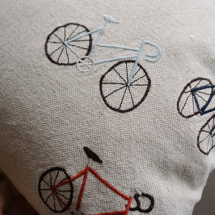 Bicycles kuddfodral 48x48 cm, Beige Fine Little Day