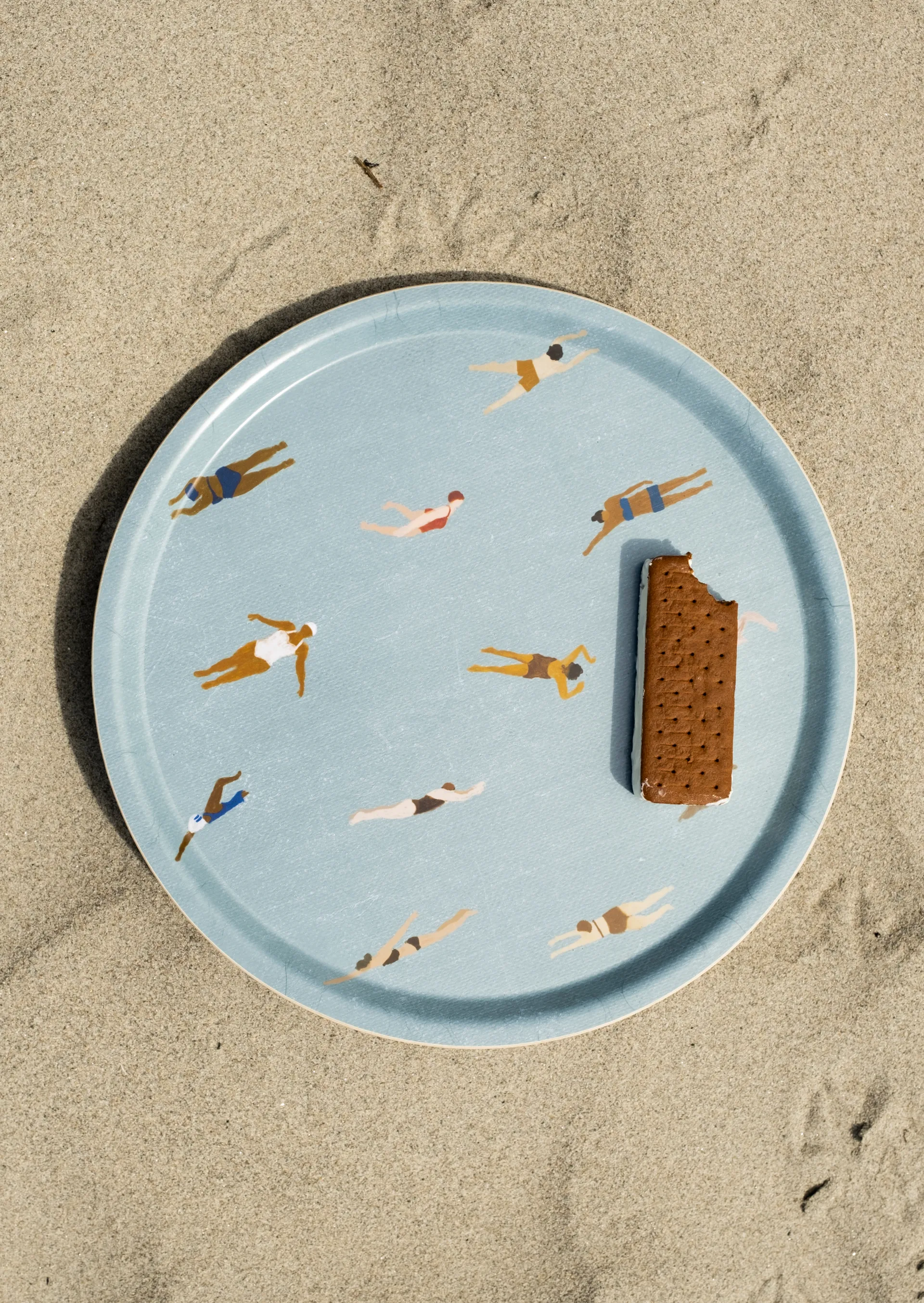 Swimmers bricka Ø38 cm, Beige Fine Little Day