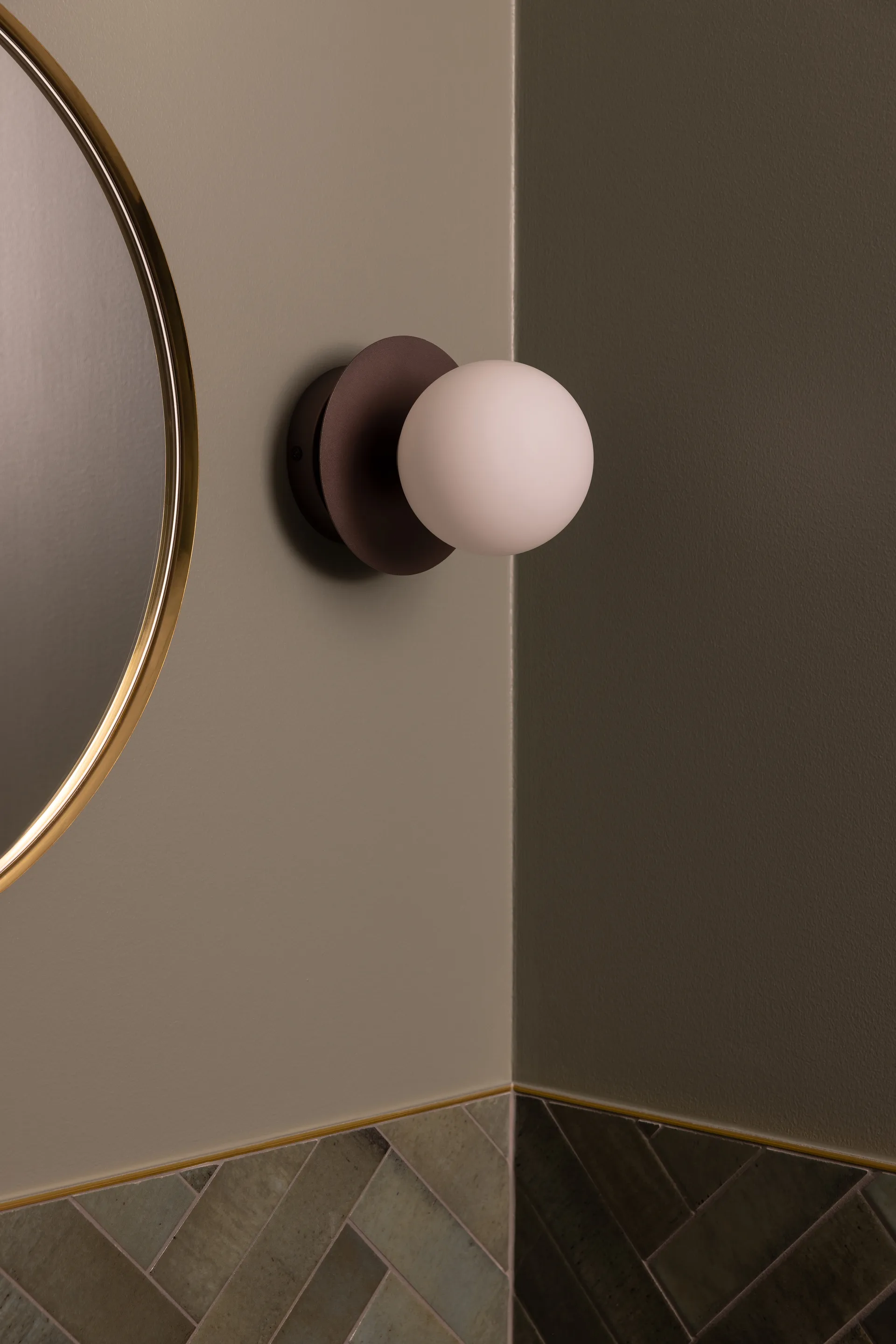 Art Deco plafond, Bronze-vit Globen Lighting