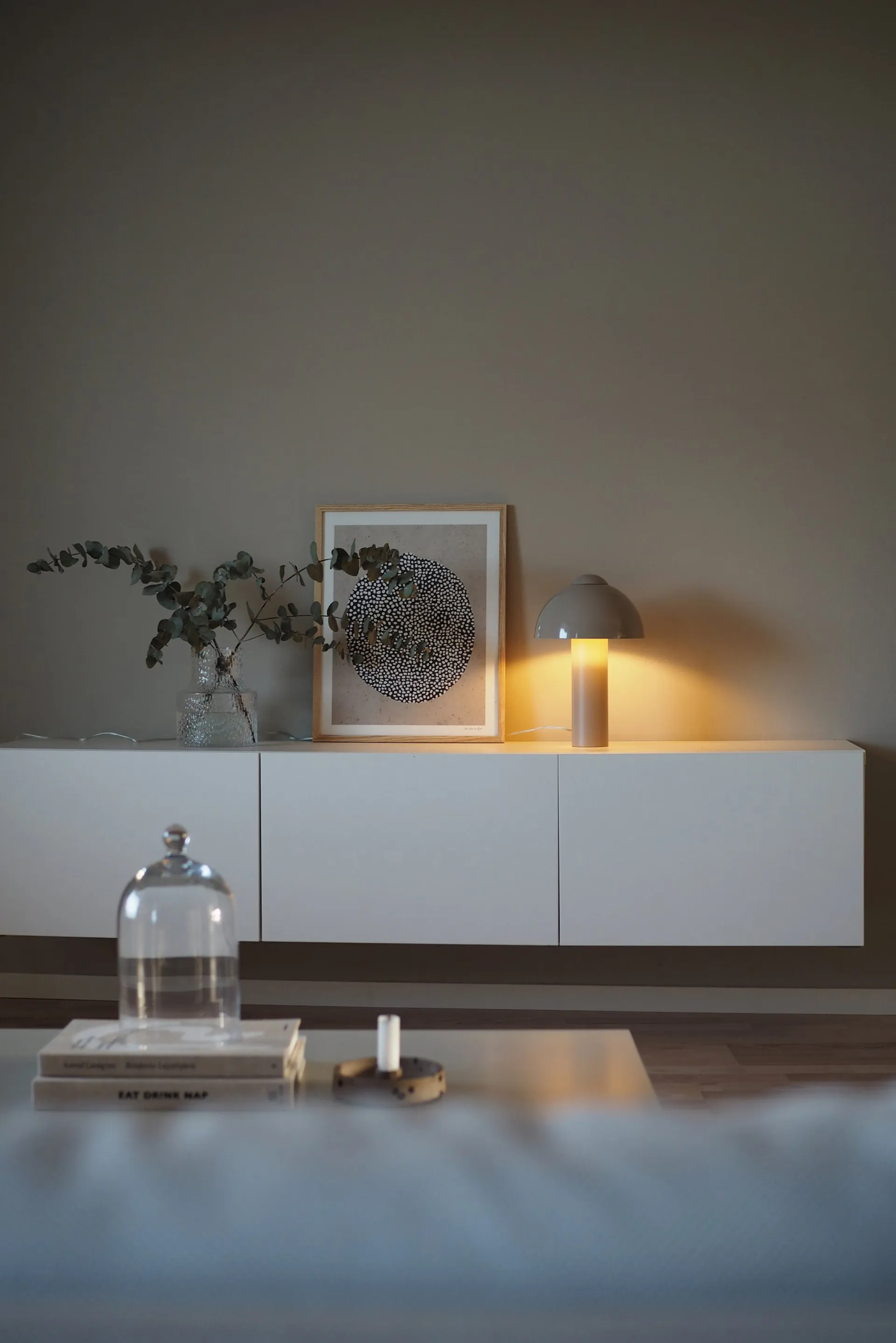 Buddy 23 bordslampa 36 cm, Sand Globen Lighting