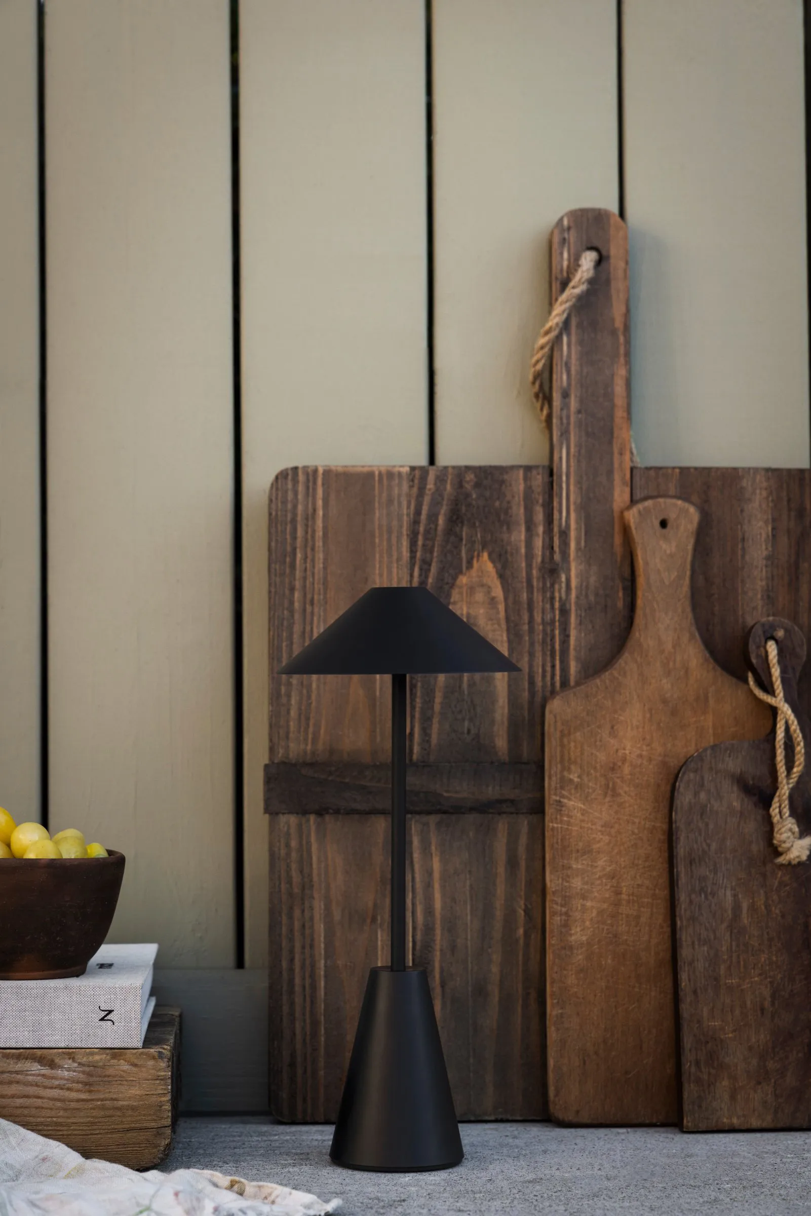 Cannes 32 portabel bordslampa, Svart Globen Lighting