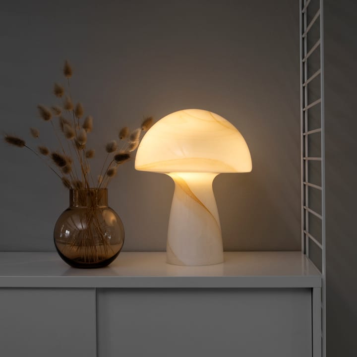 Fungo bordslampa beige, Ø22 cm H30 cm Globen Lighting