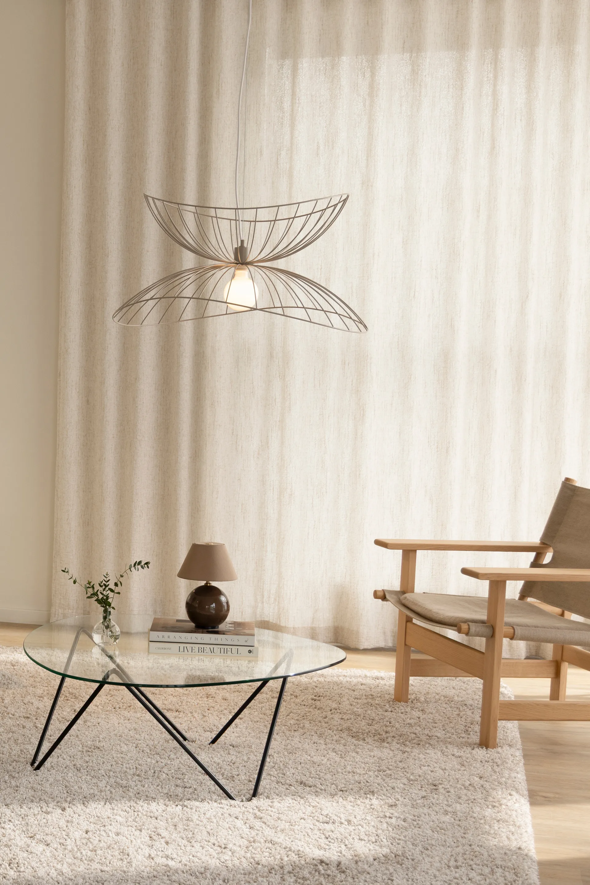 Iris 16 portabel bordslampa, Mocha Globen Lighting