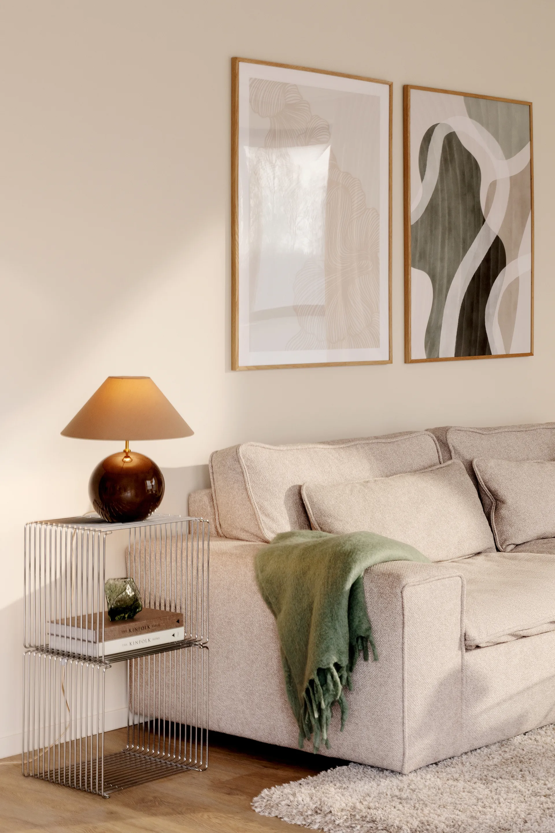 Iris 35 bordslampa 39 cm, Mocha Globen Lighting