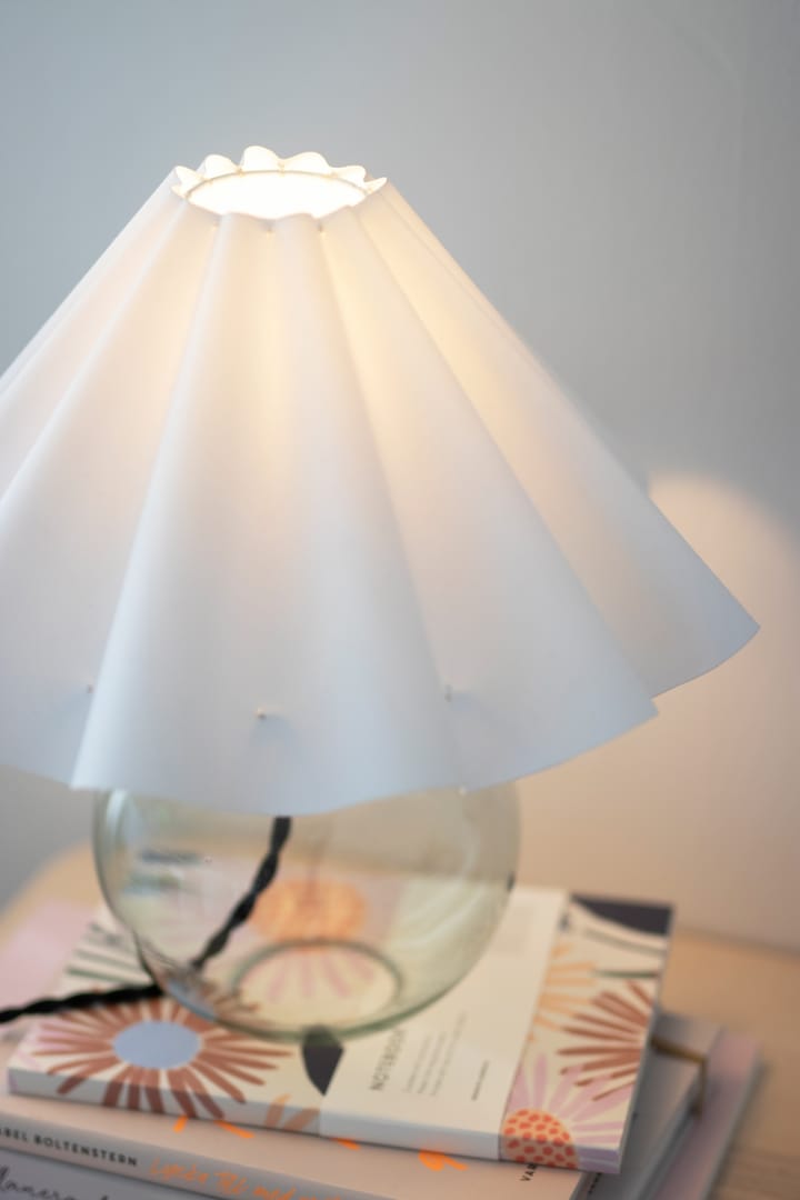 Judith bordslampa Ø30 cm, Grön-vit Globen Lighting