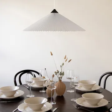 Matisse pendel Ø60 cm - Svart-vit - Globen Lighting