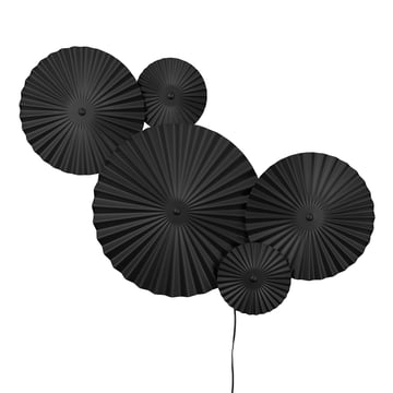 Läs mer om Globen Lighting Omega vägglampa Svart