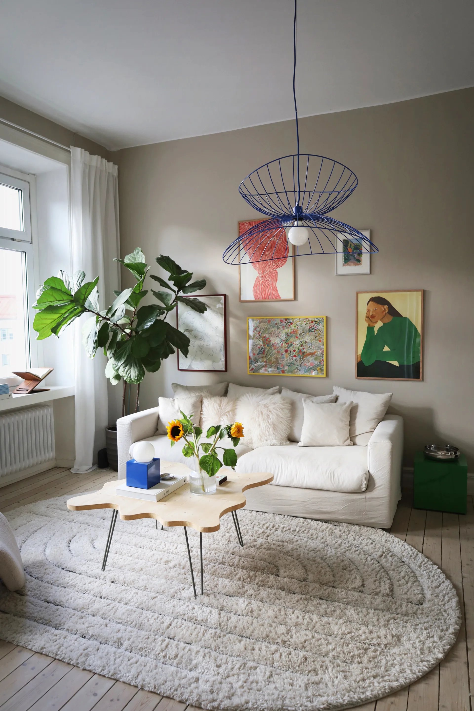 Ray taklampa Ø70 cm, Blå Globen Lighting