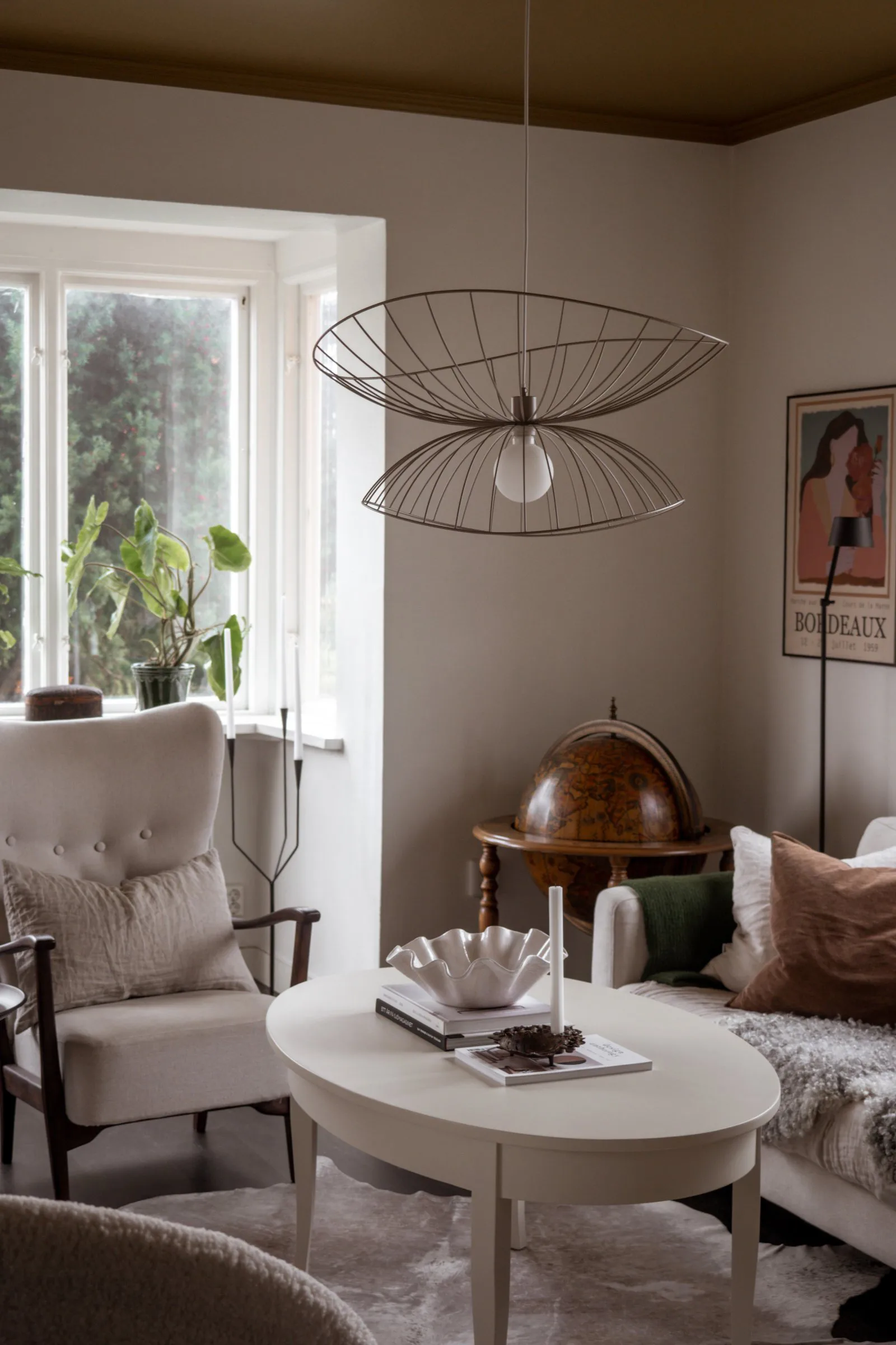 Ray taklampa Ø70 cm, Mud Globen Lighting