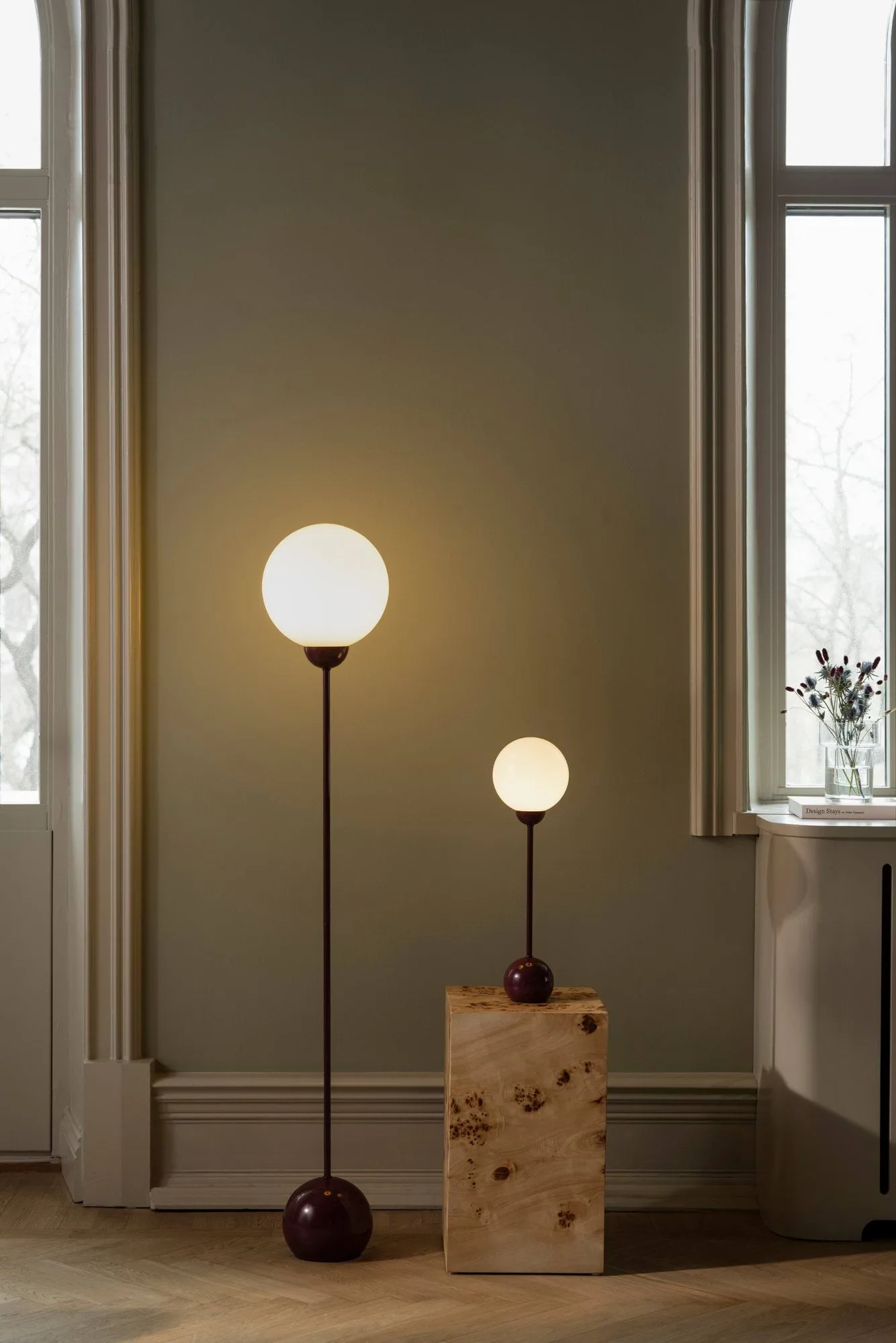 Ripley golvlampa, Burgundy Globen Lighting
