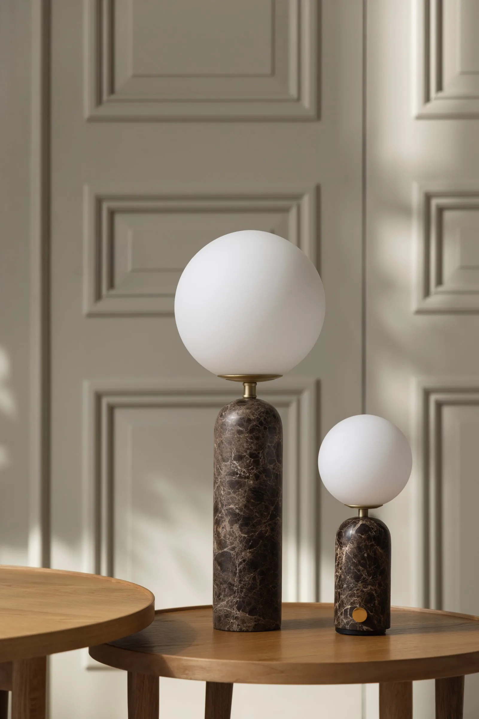 Torrano bordslampa portabel, Brun marmor, 27,5 cm Globen Lighting