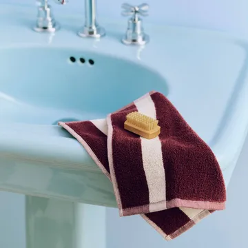 Stripe handduk - Burgundy, 30x30 cm - HAY