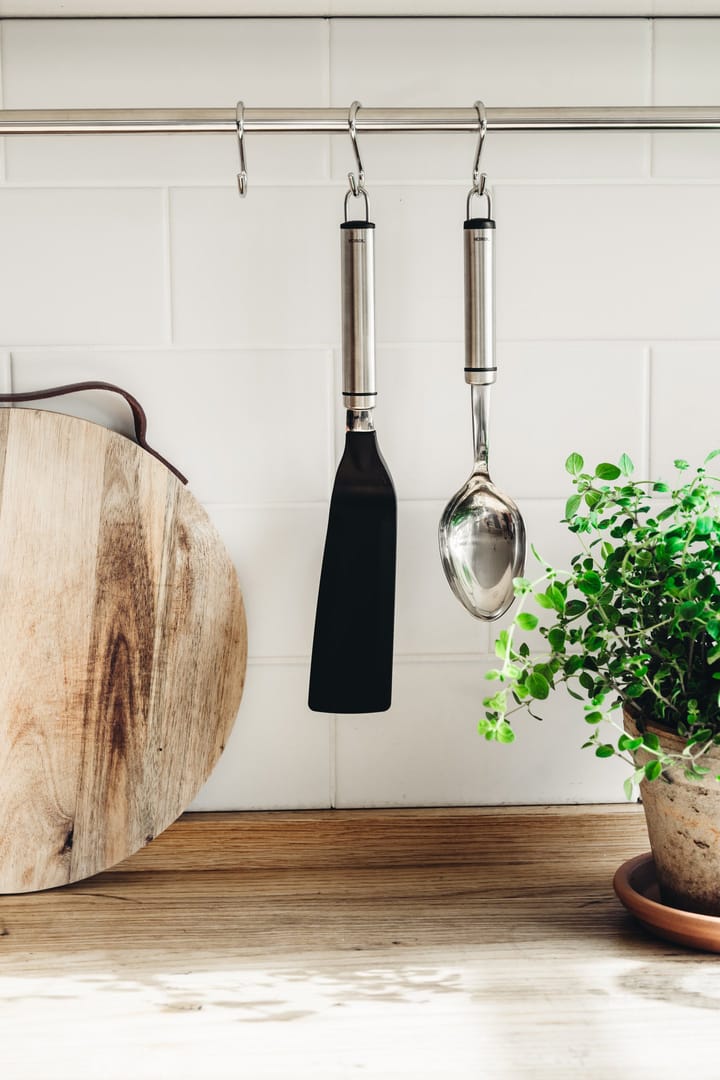 Heirol Steely nylonspatula, Svart-rostfritt stål Heirol