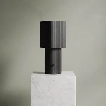 Iluma bordslampa portabel - Jet black - Herstal
