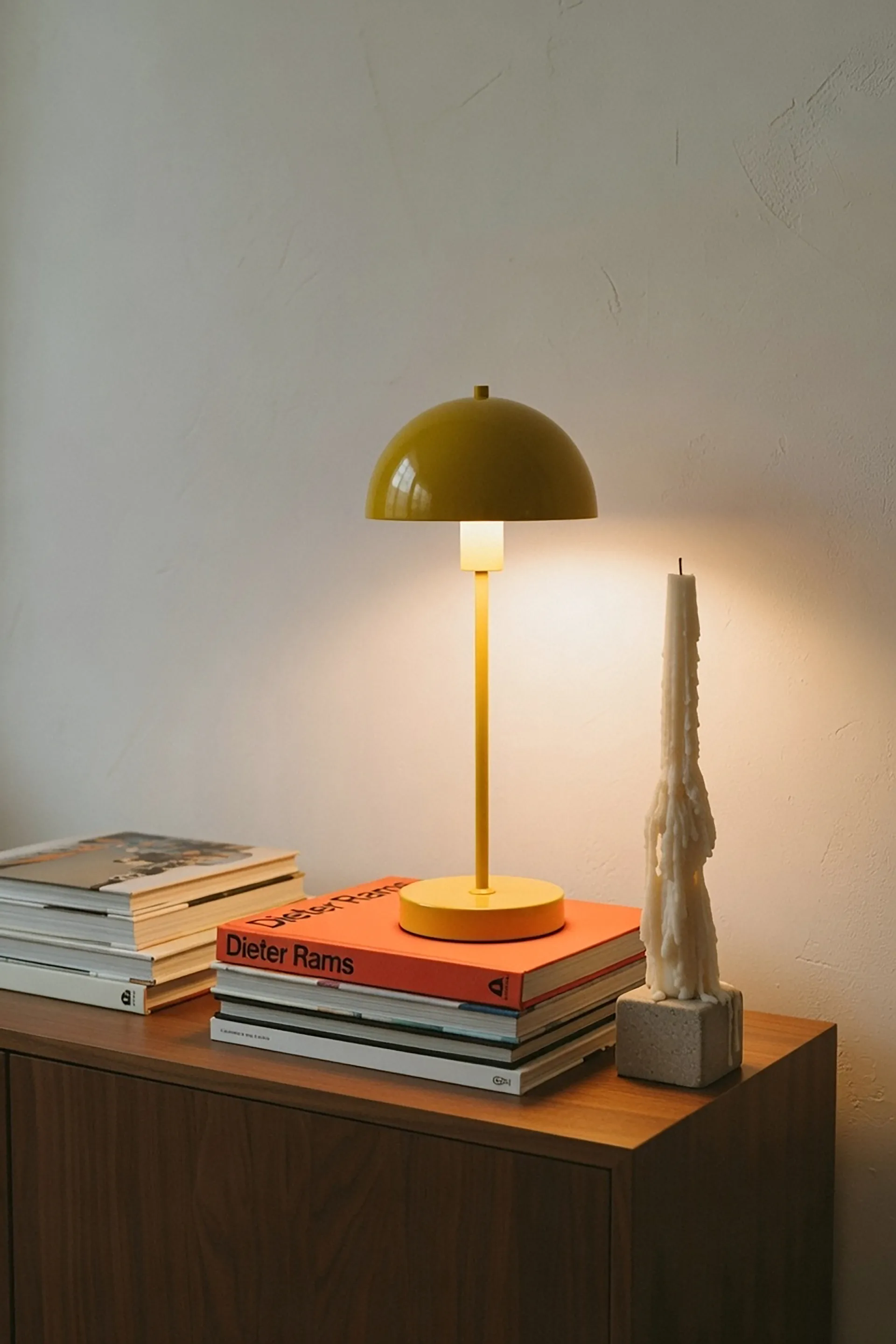 Vienda bordslampa, Mango yellow Herstal