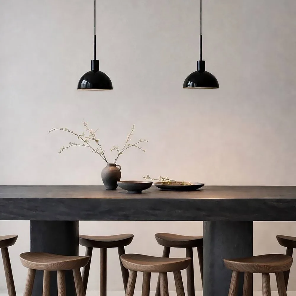 Vienda pendel, Blanksvart Herstal
