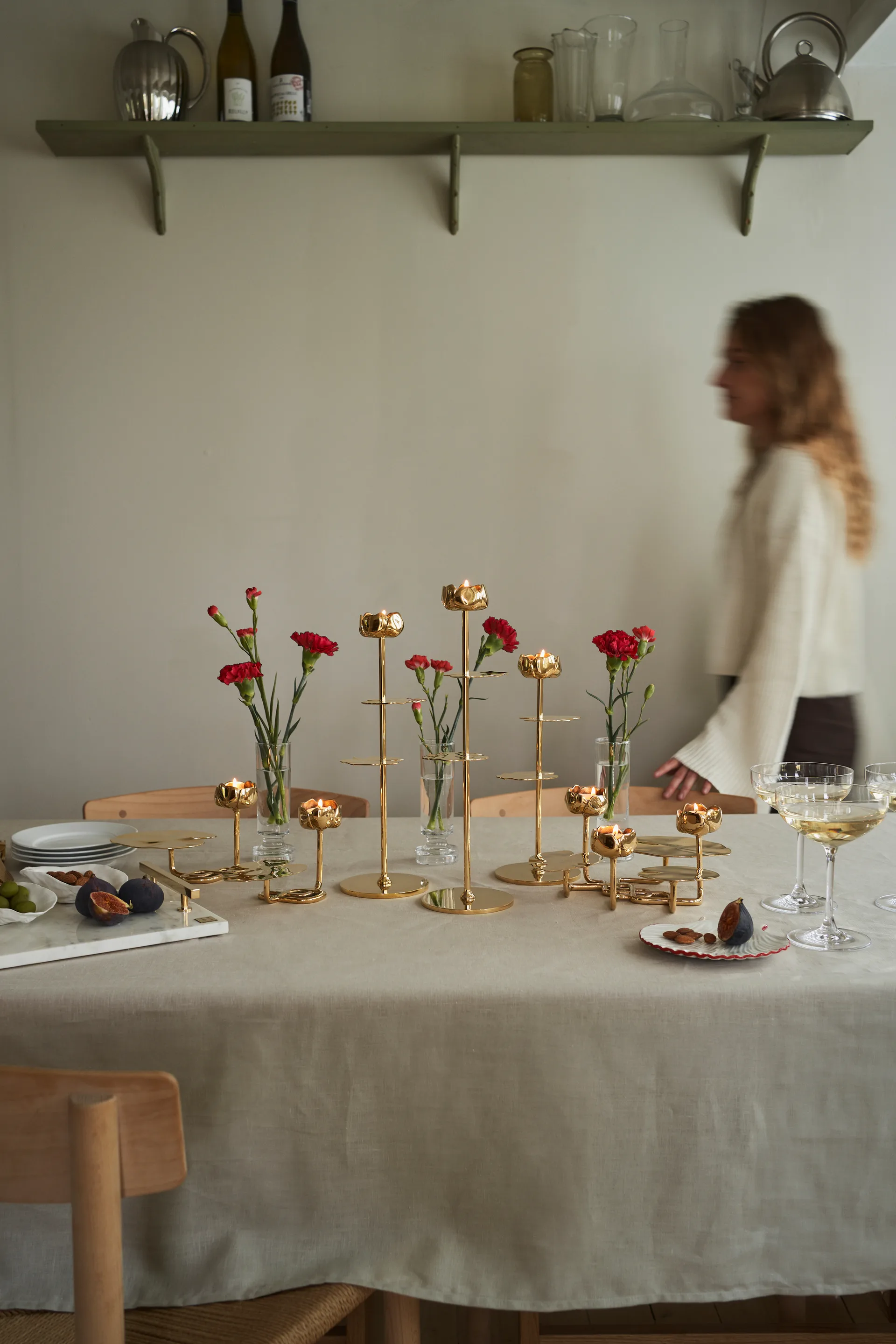 Ninfea Alta ljusstake 30 cm, Mässing Hilke Collection