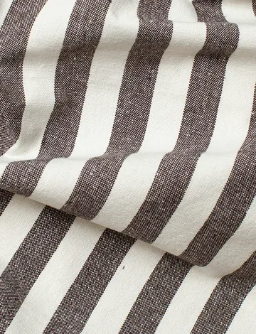 Bretagne bordsduk - Chocolate, 145x250 cm - Himla