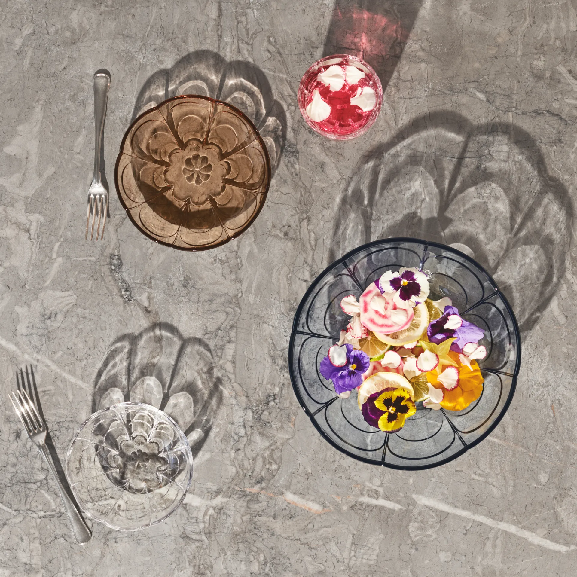 Lily vattenglas 32 cl 2-pack, Cherry blossom Holmegaard