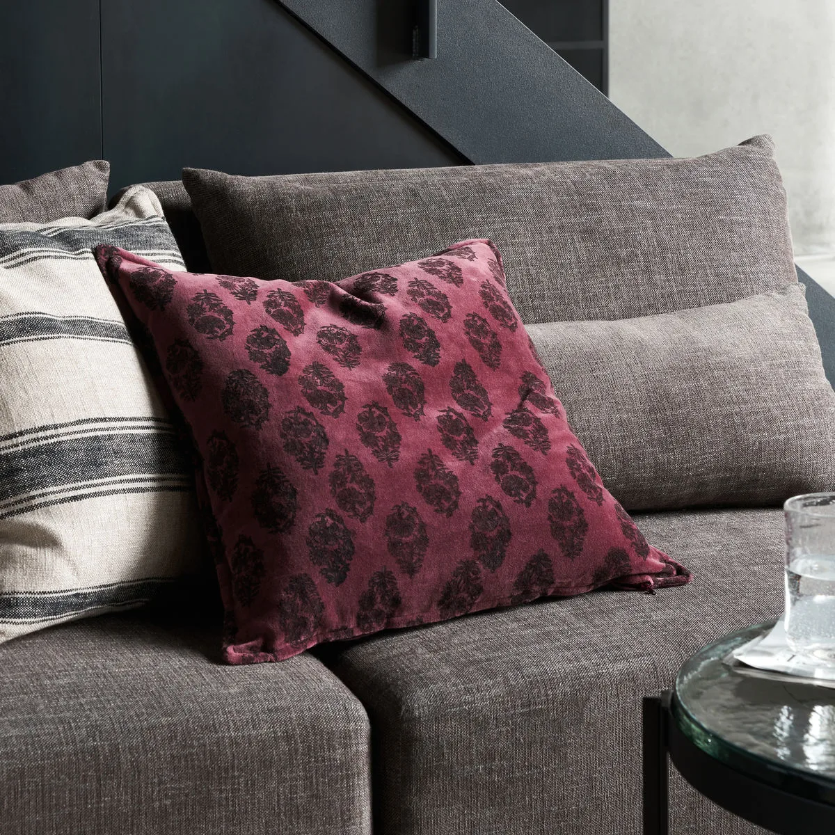 Betto kuddfodral 50x50 cm, Plommon House Doctor