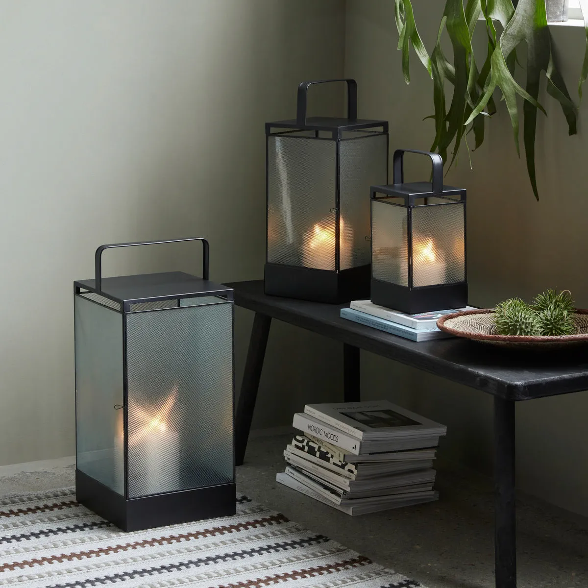 Blaze lykta 50 cm, Svart antikvitet House Doctor