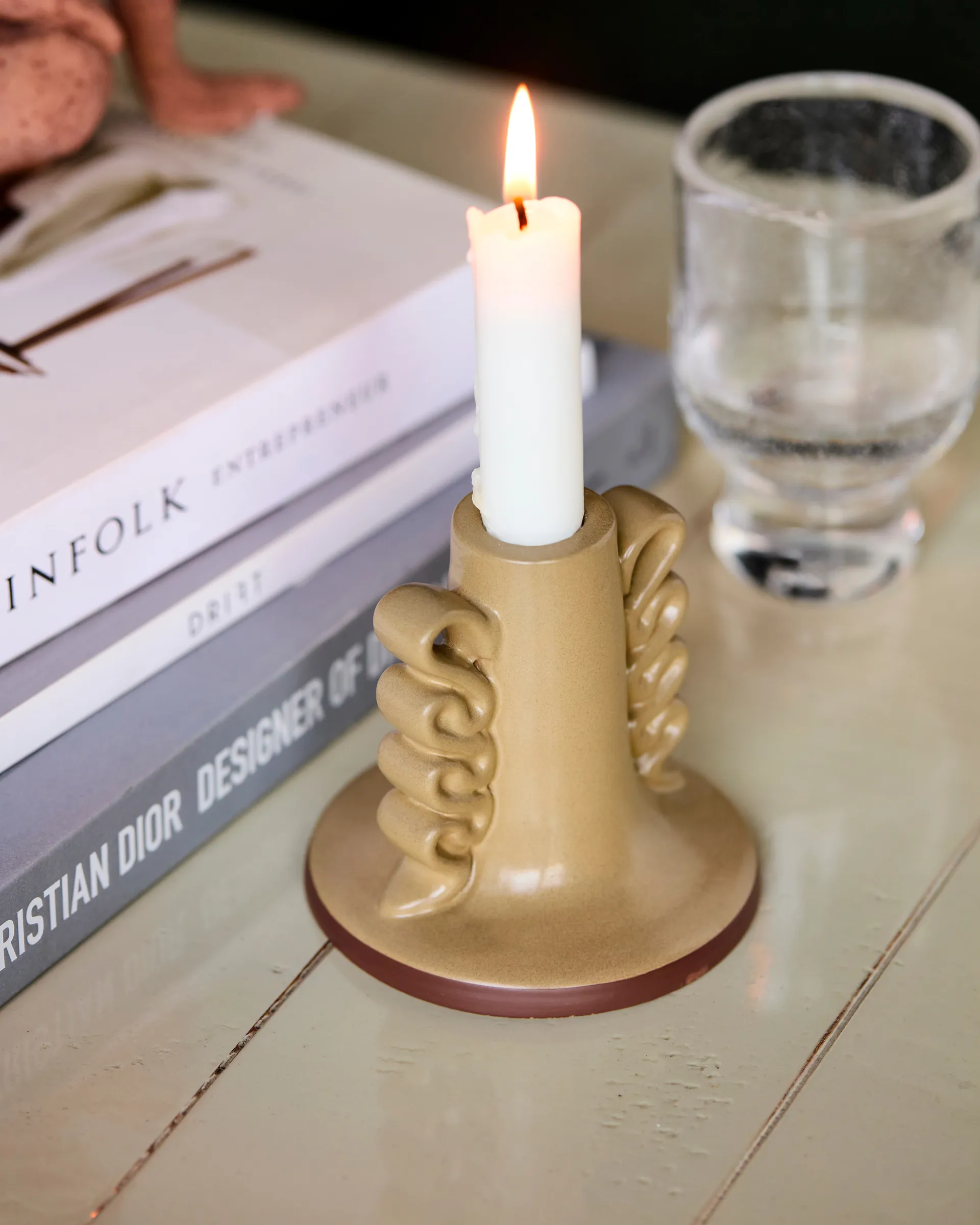Diva ljusstake 9,5 cm, Sand House Doctor