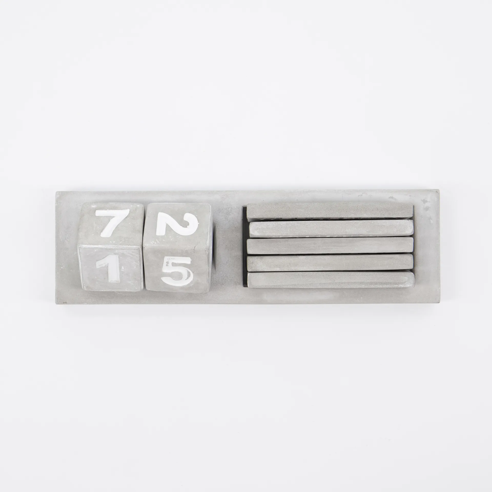 Eternity kalender, Grå House Doctor