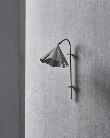 Flola vägglampa 51 cm - Borstad silverfärg - House Doctor