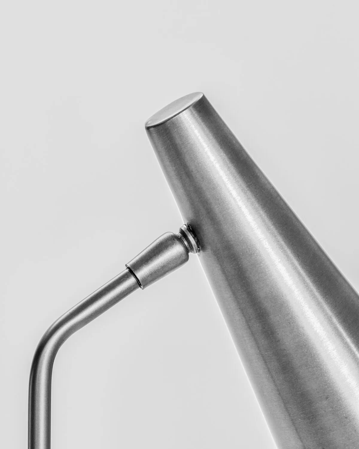 Precise bordslampa, Silver finish House Doctor