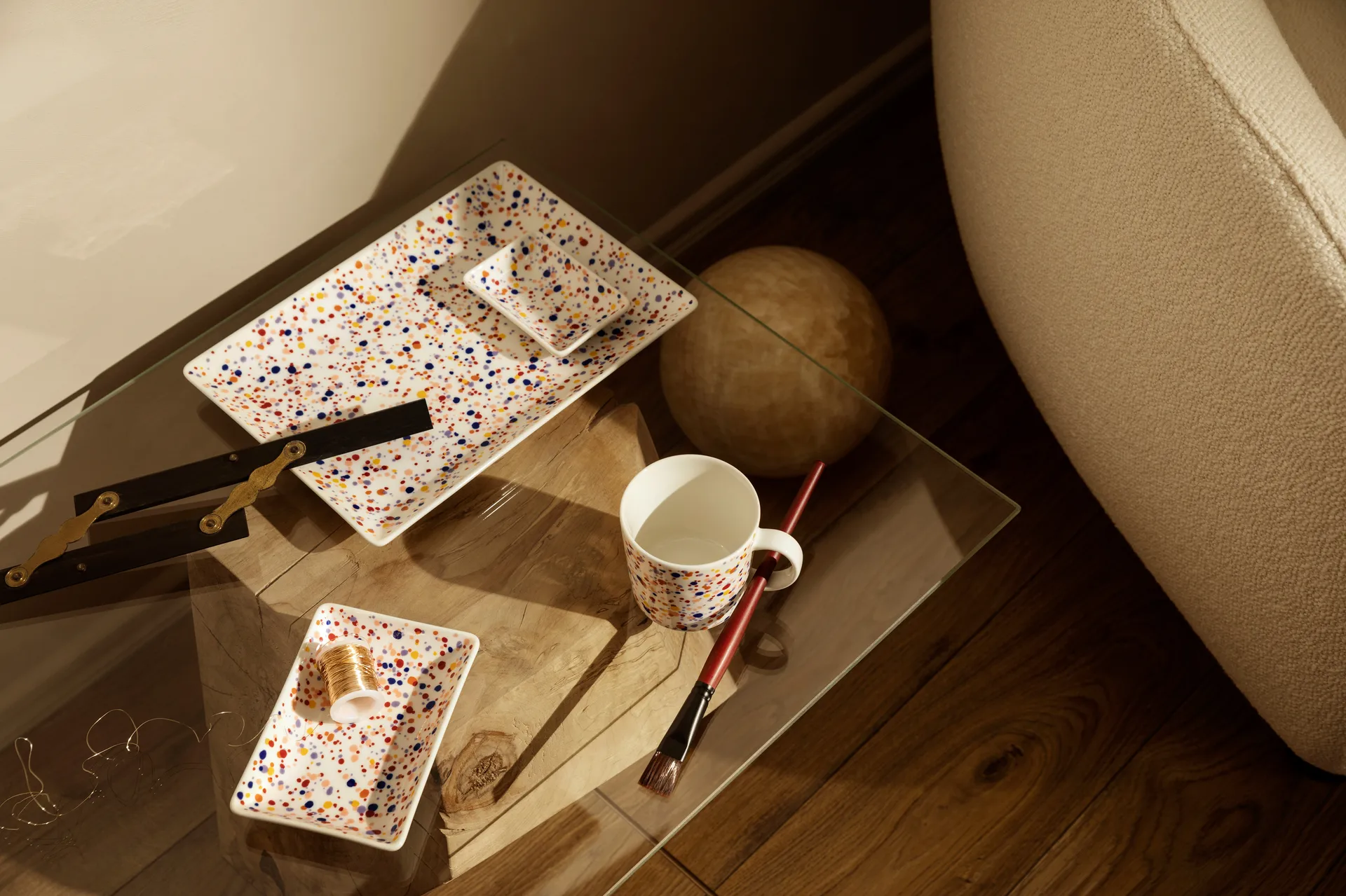 Oiva Toikka Helle A4 tallrik 21x29 cm, Ametist Iittala