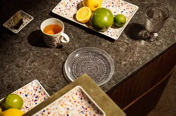 Oiva Toikka Helle A4 tallrik 21x29 cm - Ametist - Iittala