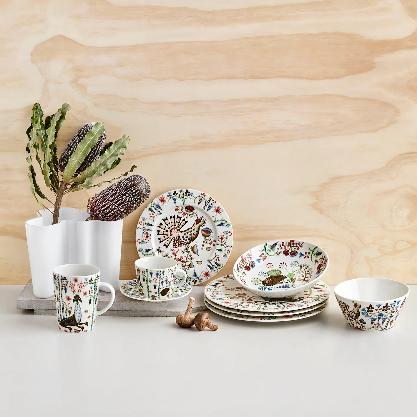 Taika Siimes skål 60 cl, Vit Iittala
