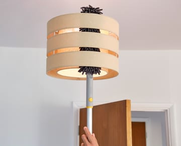 Cleantech 3-i-1 dammvippa med plastskena - Light Stone - Joseph Joseph