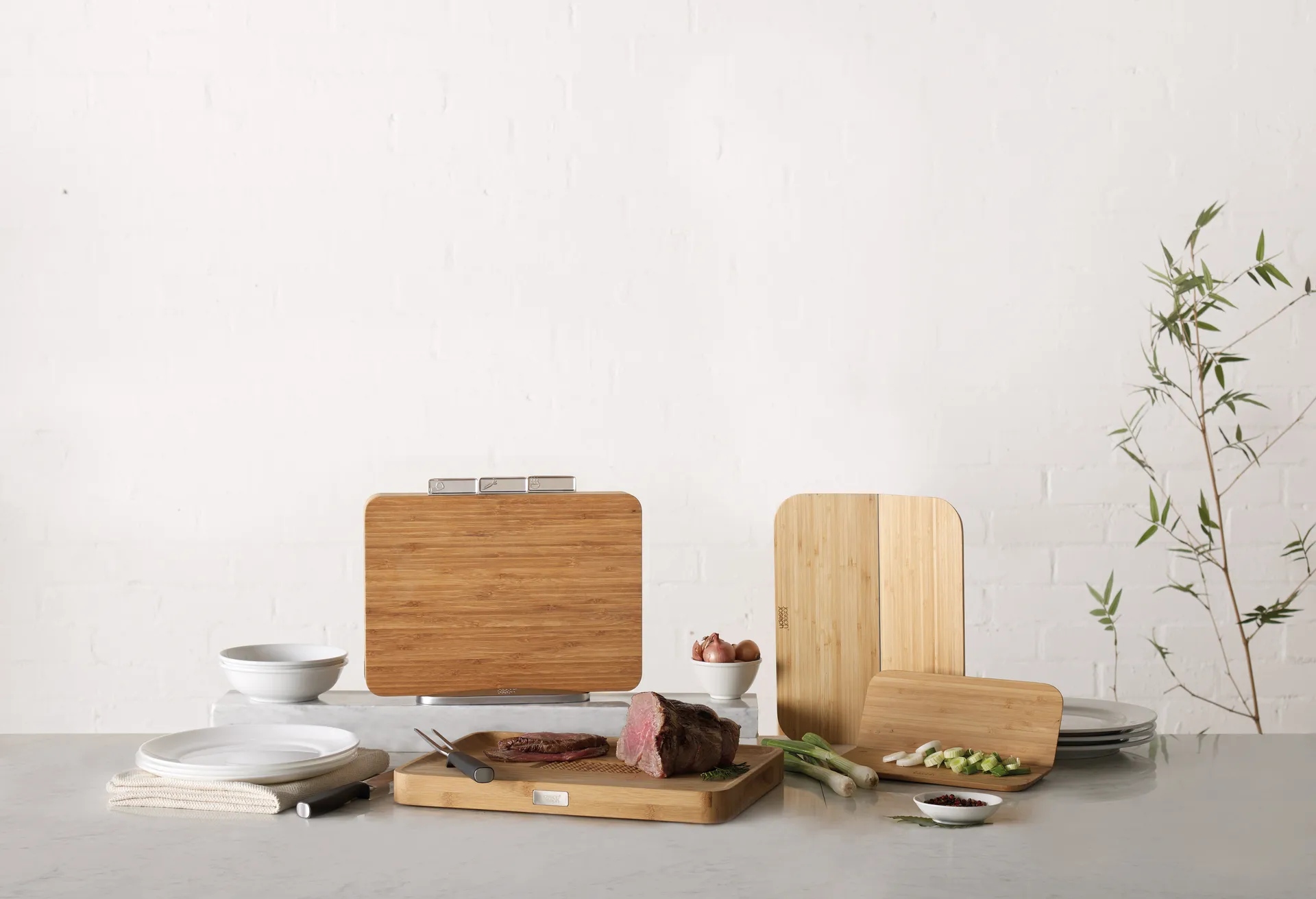 Cut & carve skärbräda, Bambu Joseph Joseph