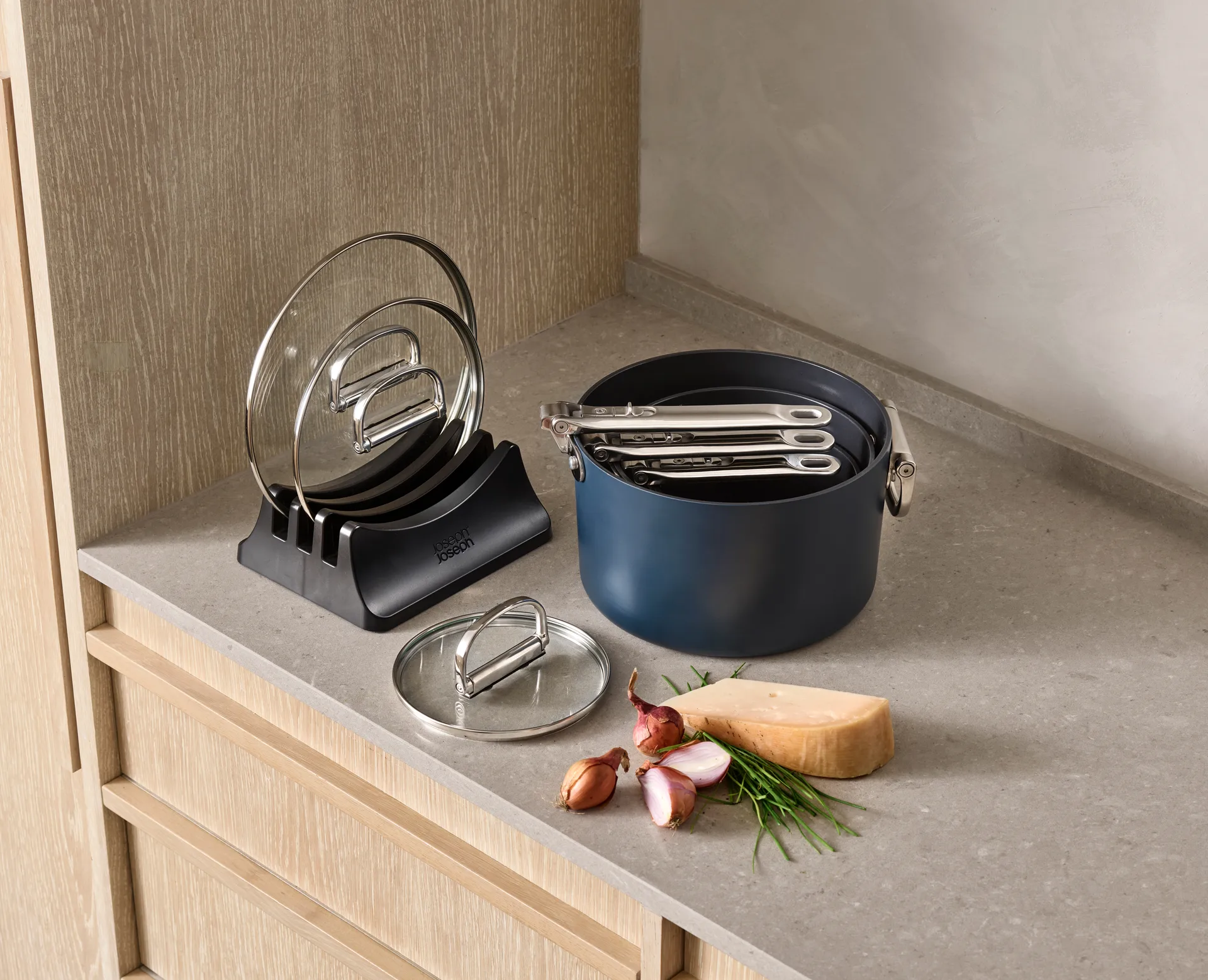 Space non stick kastrull 8 delar, Blå Joseph Joseph
