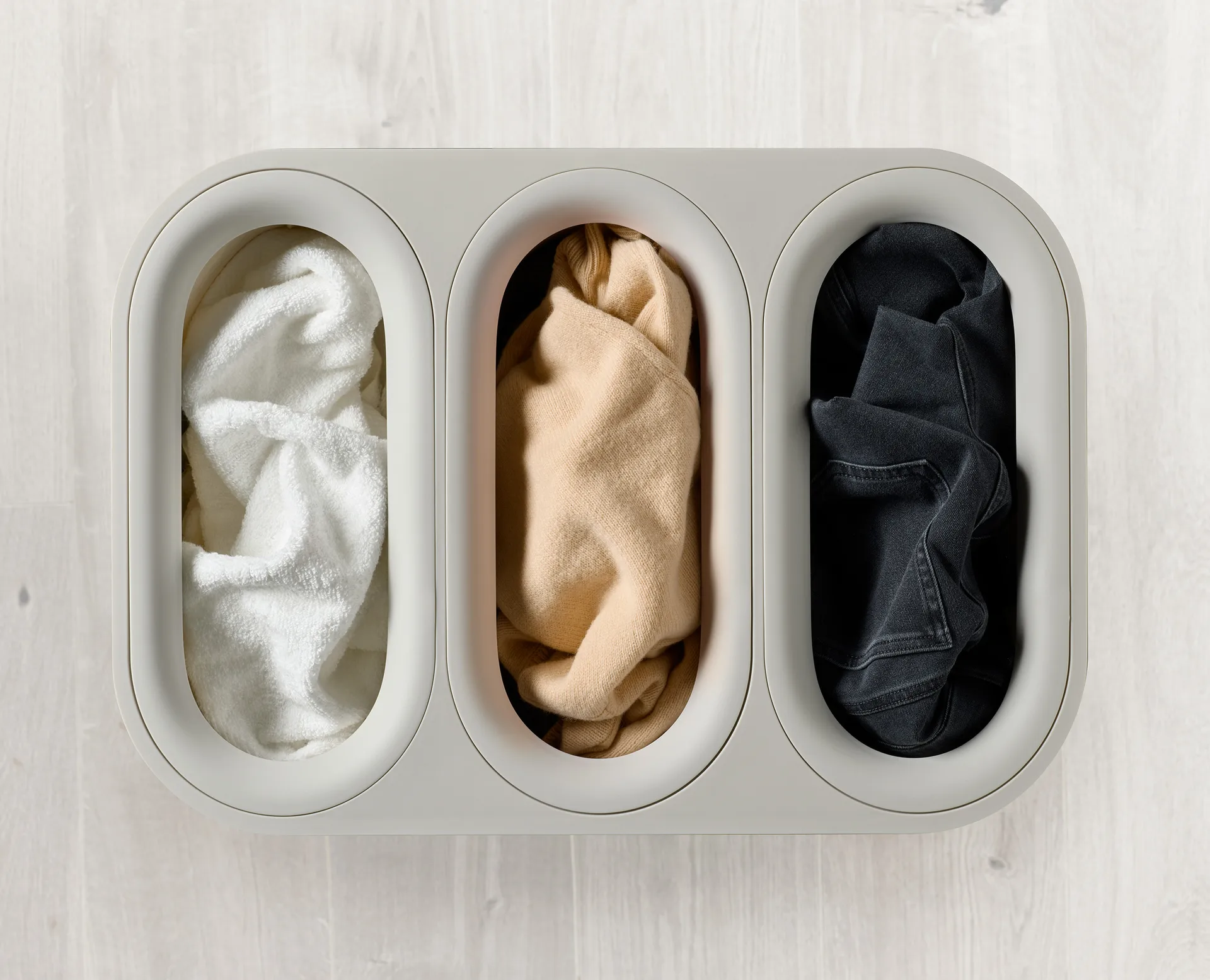 Tota Trio Luxe tvättkorg 90 L, Ecru Joseph Joseph