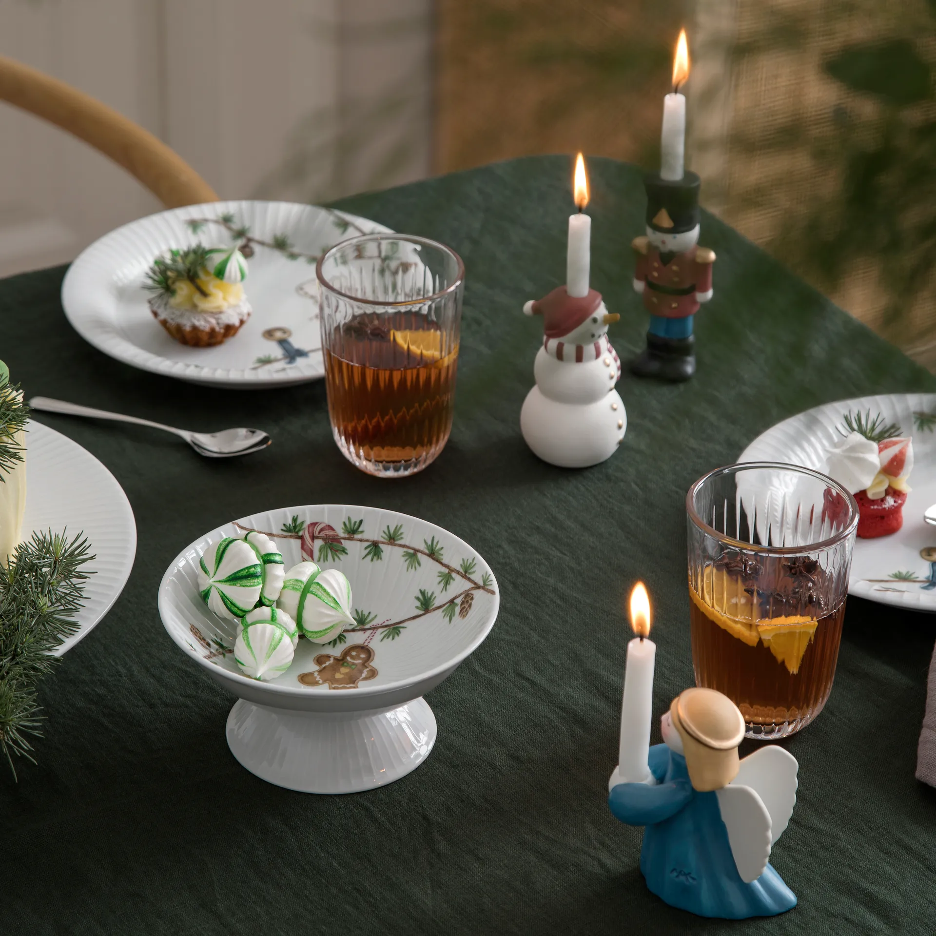 Hammershøi julskål på fot Ø16 cm, Vit Kähler